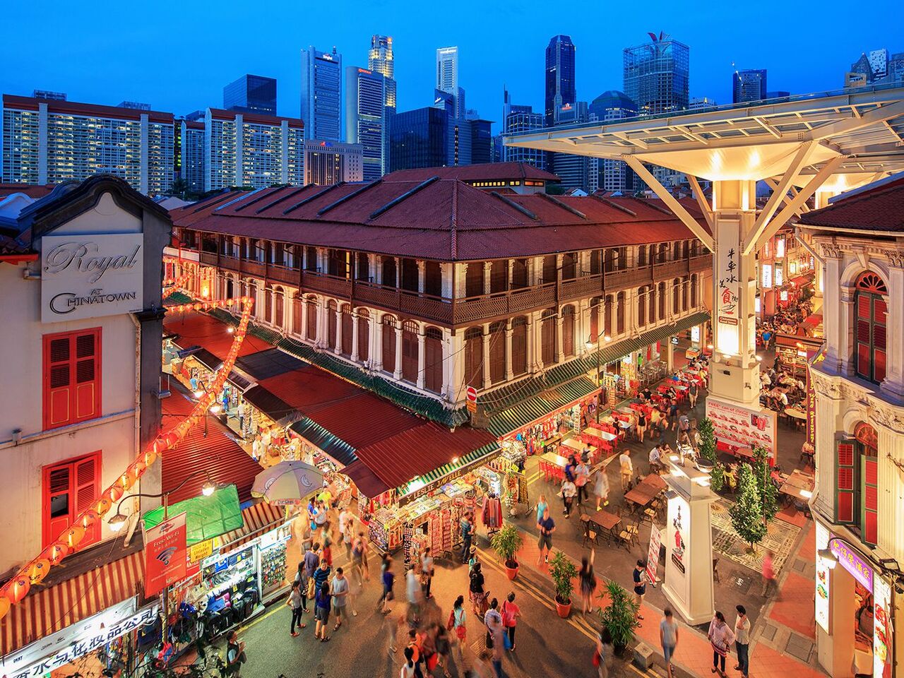Chợ đêm tấp nập tại China Town Singapore